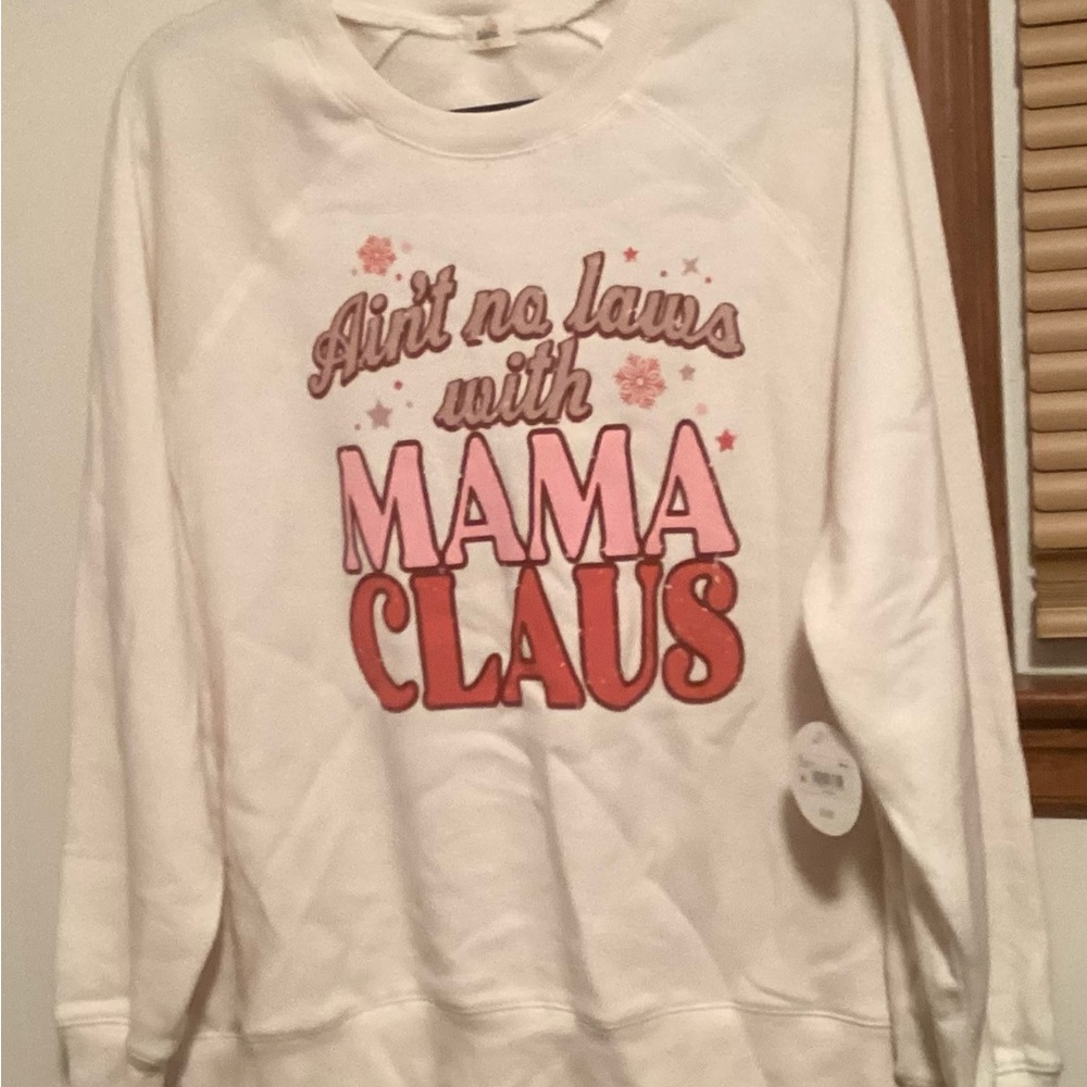 Tullabee Christmas Sweatshirt. Brand New With Tags. Size (M)
